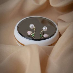 Aretes de Tulipán con Perla